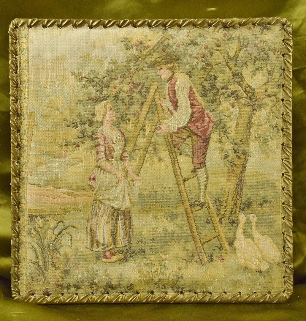 B736 - Superb Antique French Tapestry Chocolate Box, Romantic 18th C Scene, Early 1900's