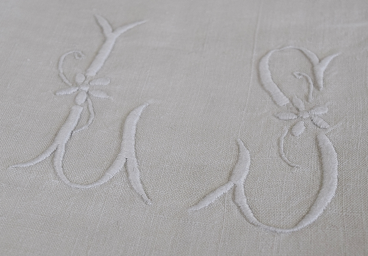 B775 - Lovely Antique French Linen Trousseau Sheet, L & S Embroidered Monogram, 19th C