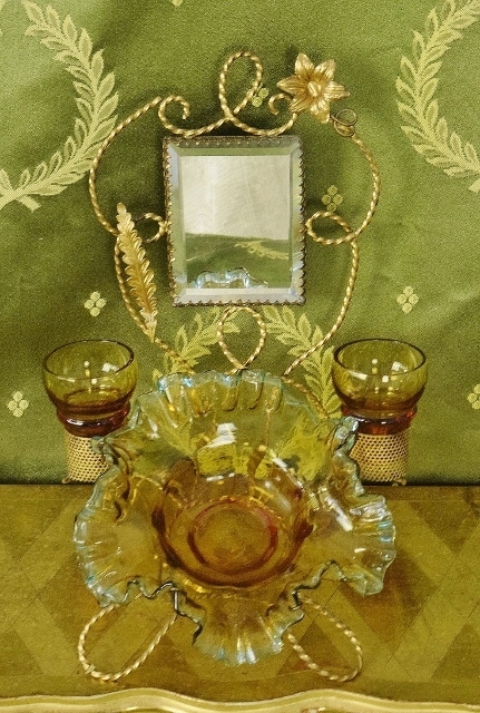 B1327 - Divine Antique French Toleware Jewellery /Trinket Stand With Mirror & Glass Bowl