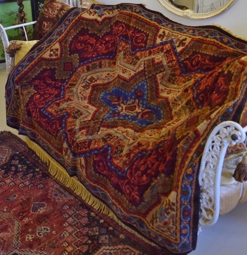 B1406 - Gorgeous Antique French Sumptuous Plush Tablecloth / Throw / Rug, 19th Century
