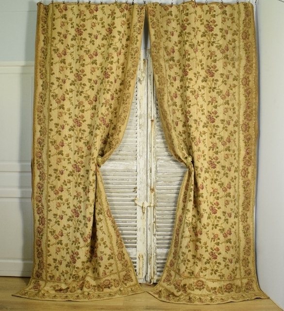 B1554 - Stunning Pair Long Antique French Roses Tapestry Château Curtains, Drapes 19th C