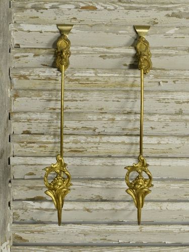 B1598 - Superb Pair Antique French Gilded Acanthus Leaf Curtain Tie / Hold Backs, 19thC