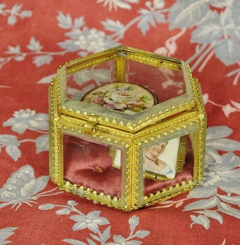 B1656 - Sweet Antique French Bevelled Glass Display Casket, Jewellery / Trinket Box
