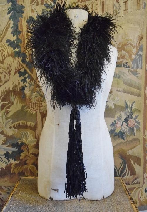 B1767 - Fabulous Antique French Ostrich Feather Boa With Silk Ribbon Tassels, C 1890