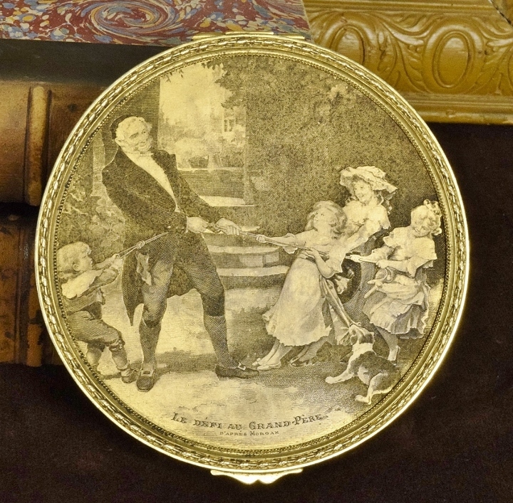 B1797 - Fabulous Vintage French Round Brass Jewellery Box, 'Etched' Lid  Charming Scene
