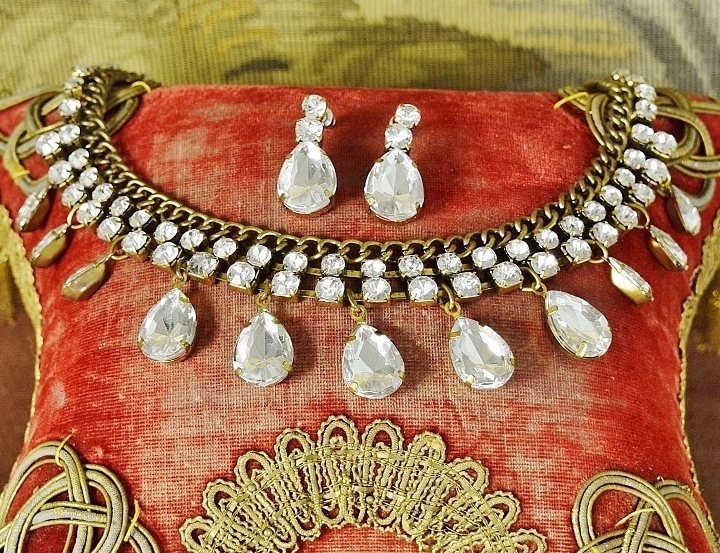 B1864 - Fabulous Vintage French Necklace & Earring Set, Crystal Stones & Antique Chain